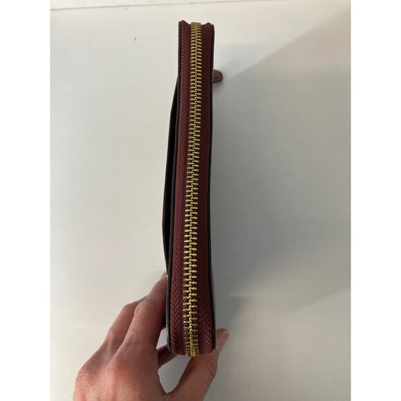 COACH 54007 LARGE WINE CROSSGRAIN LEATHER WALLET - Picture 5 of 16